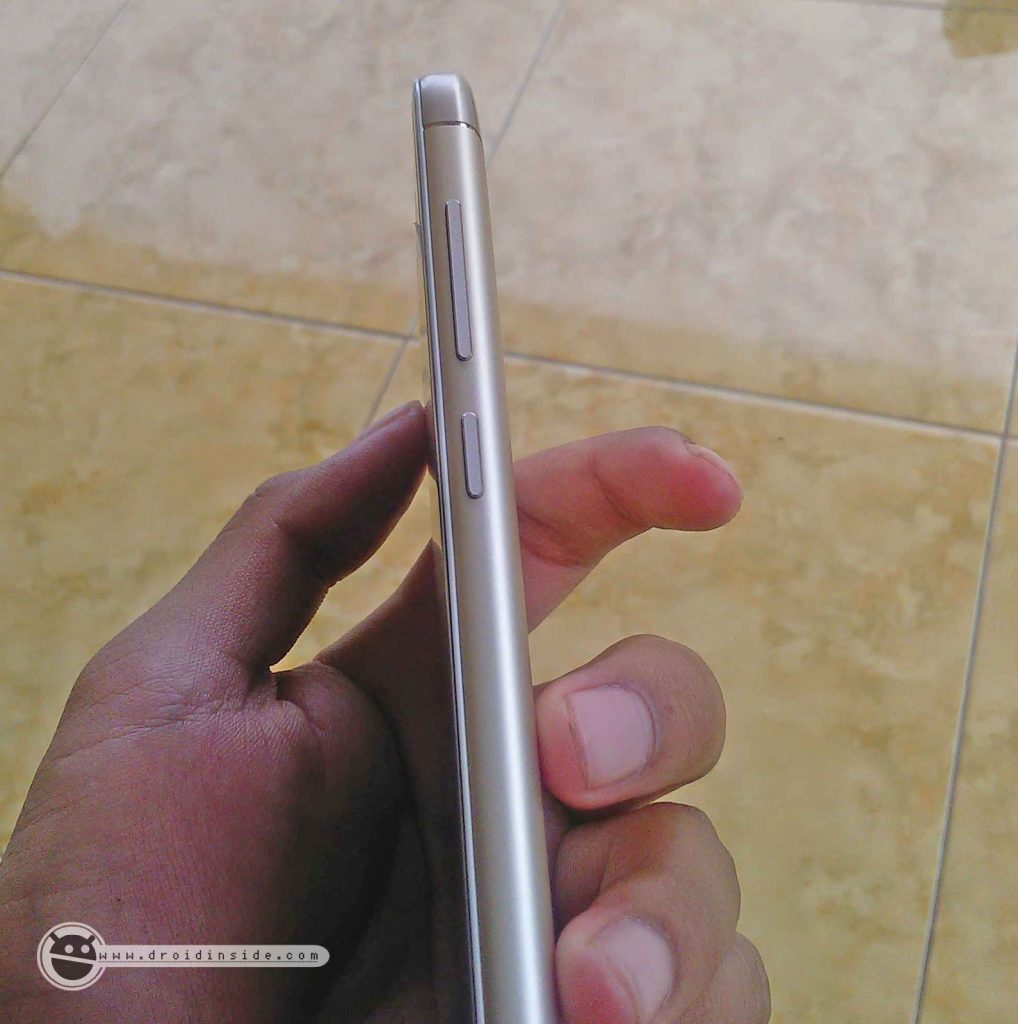Xiaomi Redmi 4X 3/32 dari samping volume
